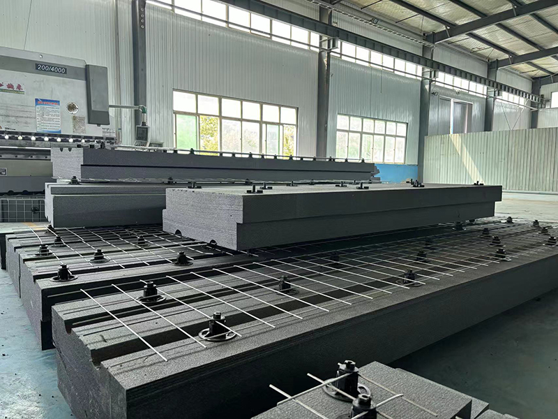 內(nèi)置鋼網(wǎng)雙面現(xiàn)澆混凝土保溫