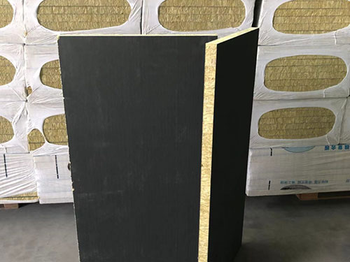 硬泡聚氨酯復(fù)合板定制有什么優(yōu)點？